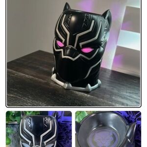 Black Panther Themed Mask with LED Eyes